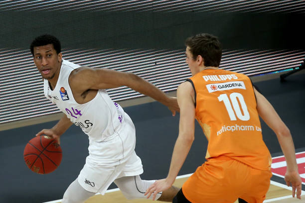 拜仁本赛季 拜仁本赛季