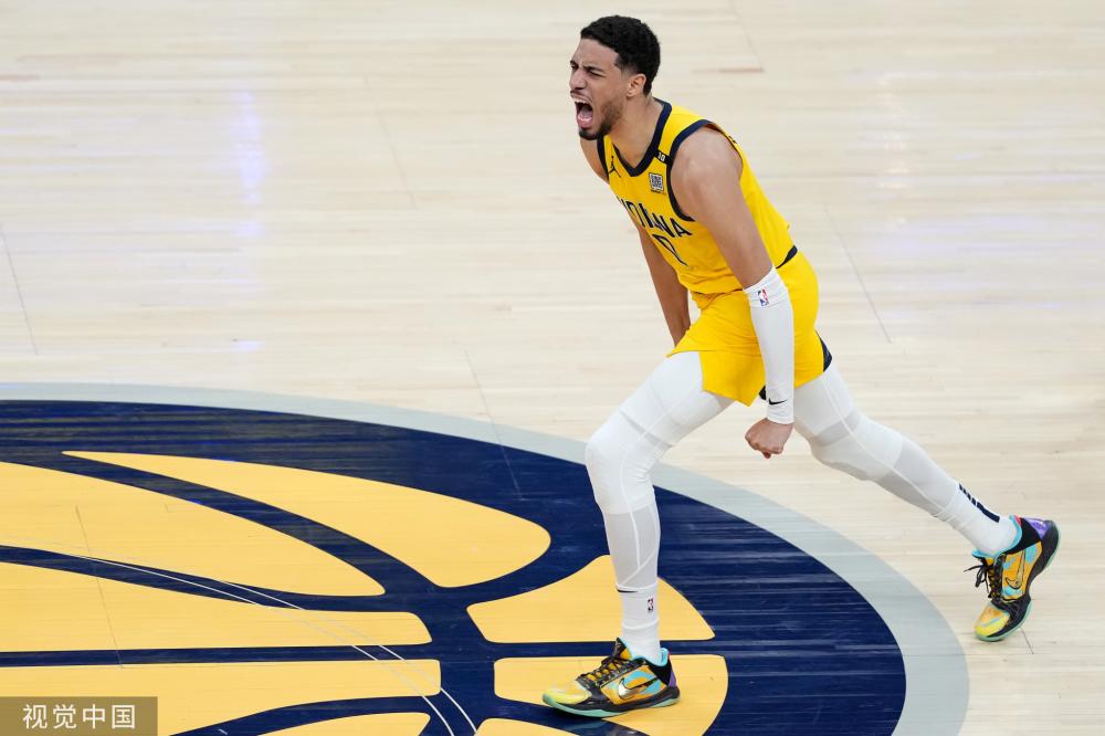 在绿茵场上 在绿茵场上