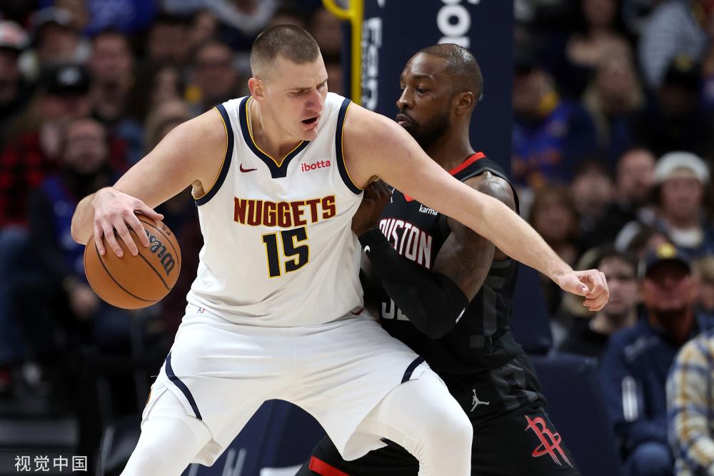 在最近的三 在最近的三