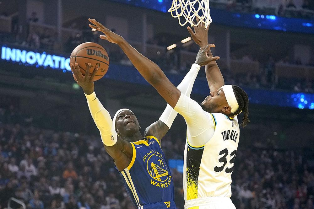 奖杯画上一 奖杯画上一