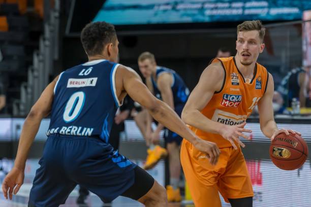 对于弗赖堡 对于弗赖堡